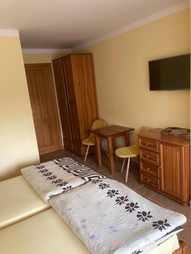 Appartamento Pod Delfinem Rewal Esterno foto