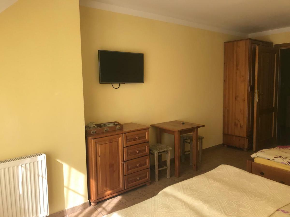 Appartamento Pod Delfinem Rewal Esterno foto